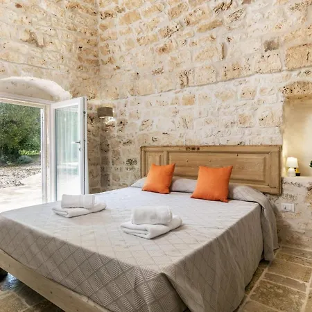 Trullo Acquaro By